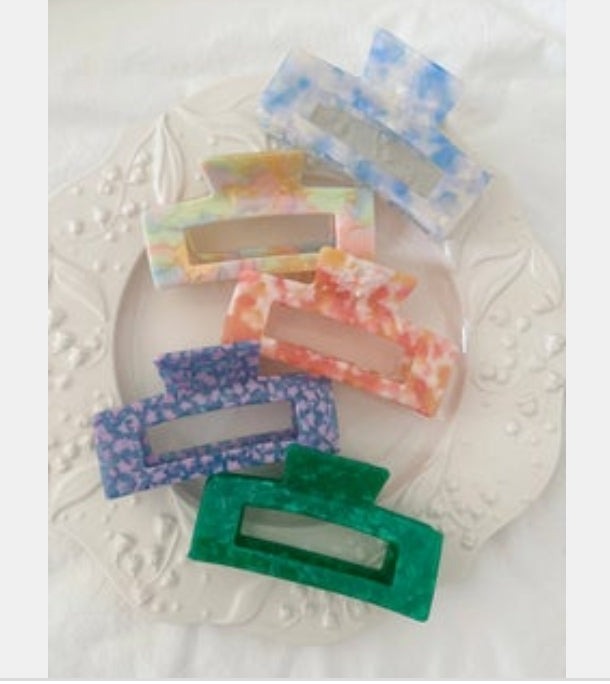 Assorted Acetate Jumbo Hair Claws - BETTY ASSORTED